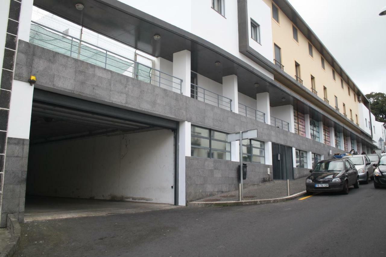 Arquinha Apartment Πόντα Ντελγκάντα Εξωτερικό φωτογραφία